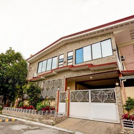 La Belladoza Near Airport Hotel Paranaque City ภายนอก รูปภาพ